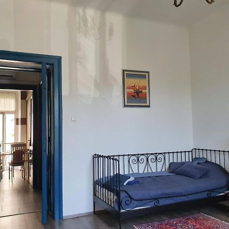 Apartment Tina Pula Bagian luar foto