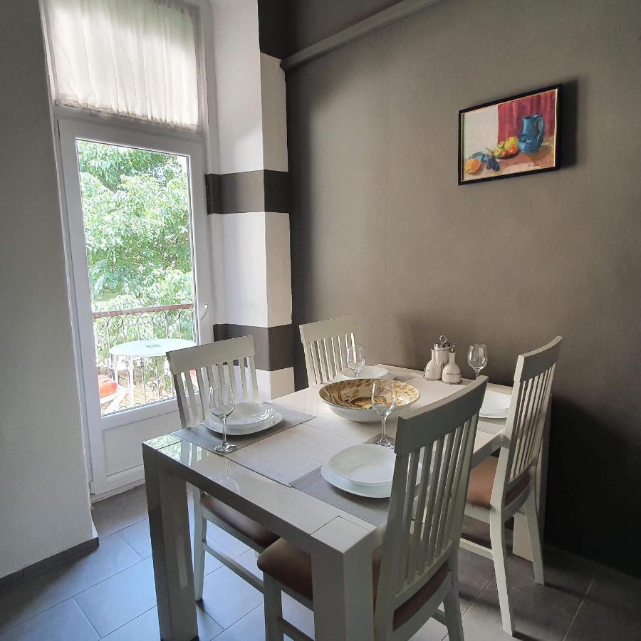 Apartment Tina Pula Bagian luar foto